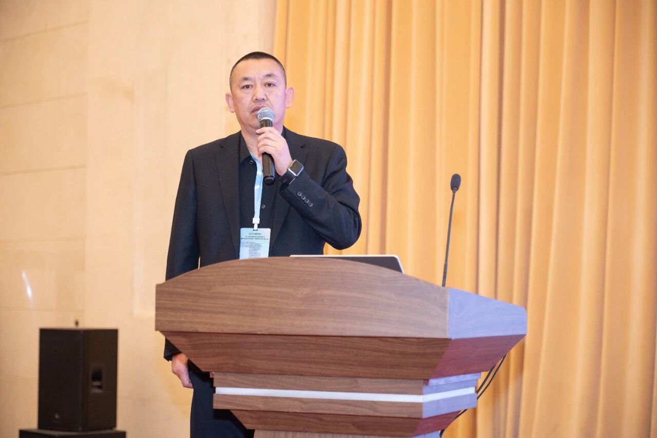 第二届京津冀砂石行业发展大会暨河北省砂石协会第一届第四次会员代表大会在石家庄举行